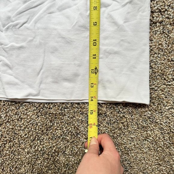 Crown Standard V-Neck White Crop Top - Picture 3 of 6